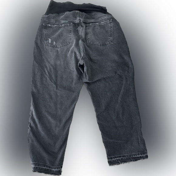 Old Navy Maternity Jeans - Picture 4 of 4